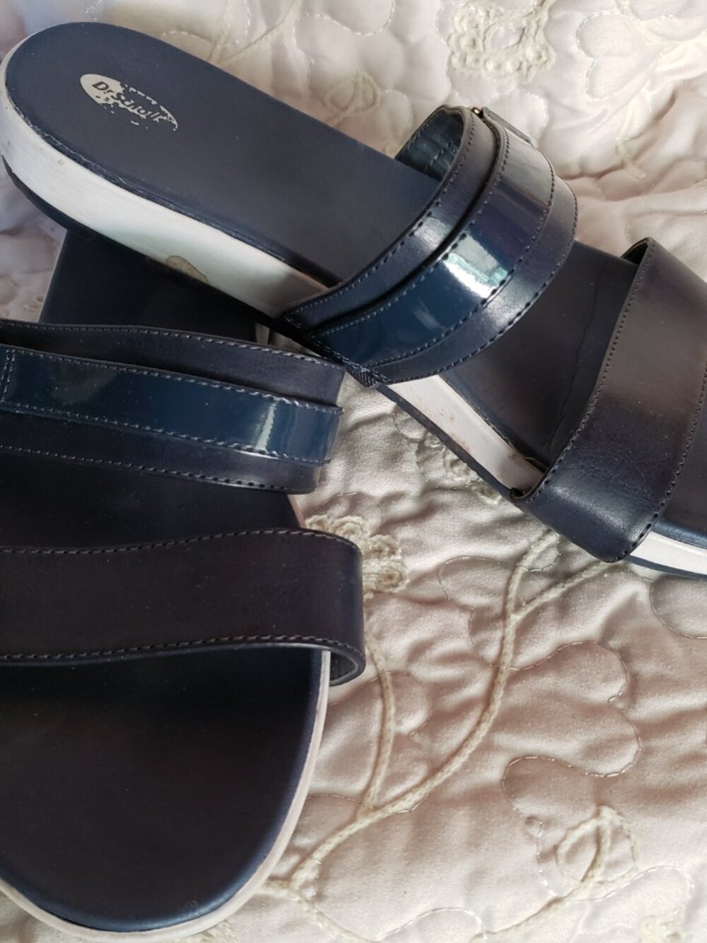 EUC DR. SCHOLL'S Natalia true navy-blue buckle slip-on sandal (9)